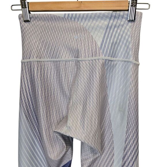 Peloton x WITH Women's S Sails High Waist Geometric Grey Athletic Leggings - Picture 6 of 15